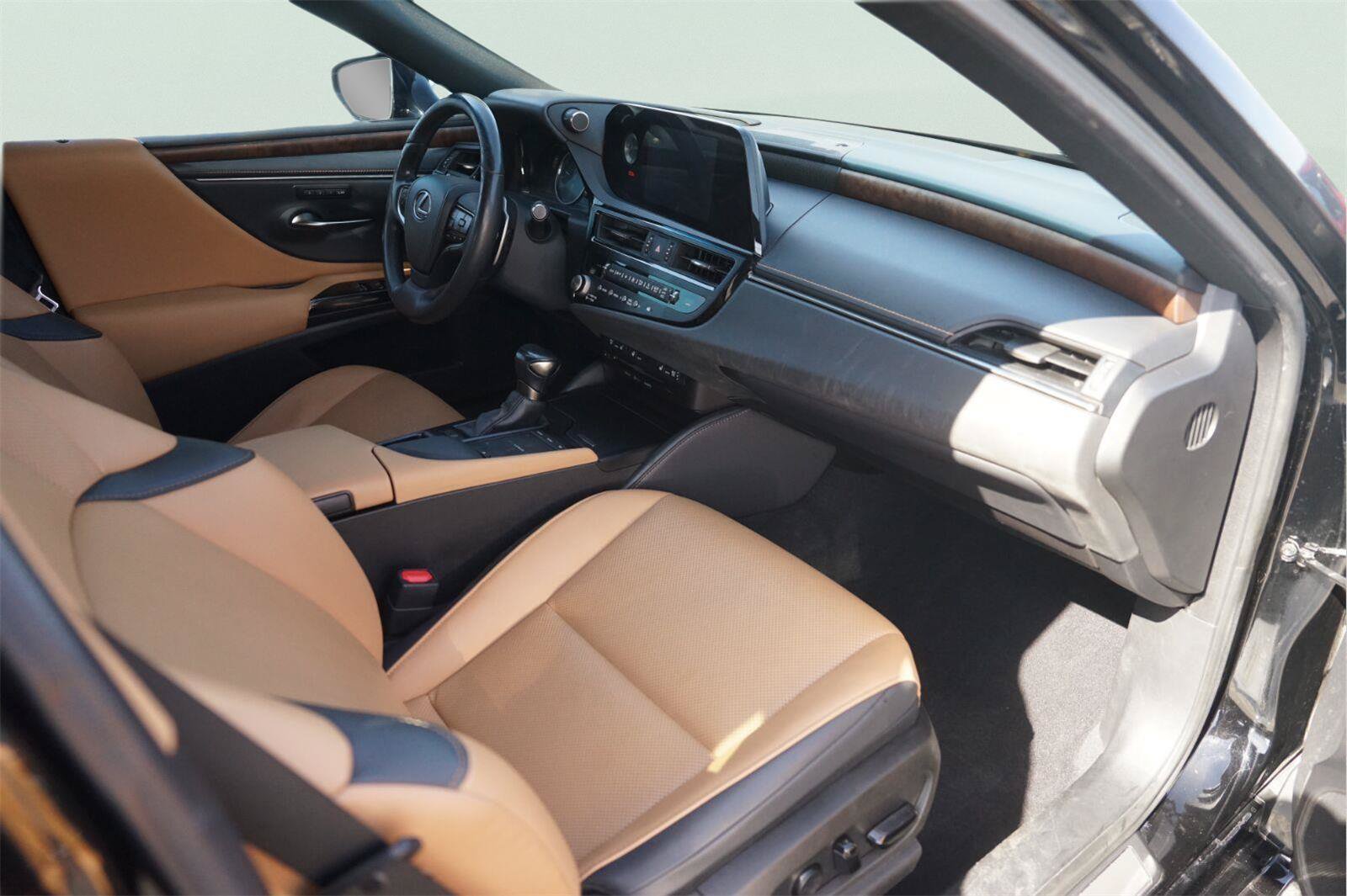 Used 2022 Lexus ES 350 w/ Premium Package FWD image 18
