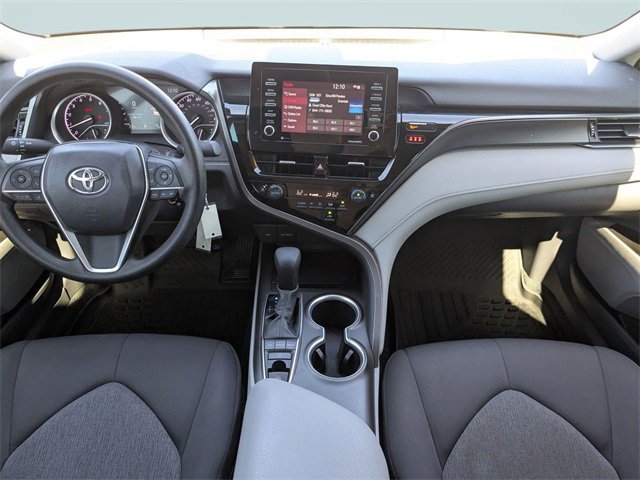 Used 2022 Toyota Camry LE image 13
