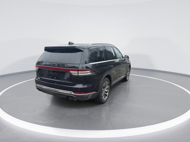 New 2026 Lincoln Aviator AWD image 8