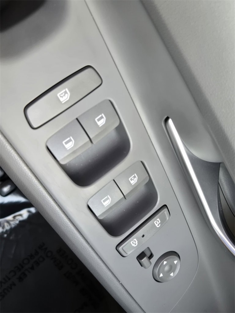 Certified 2023 Hyundai Elantra SEL w/ Cargo Package image 28