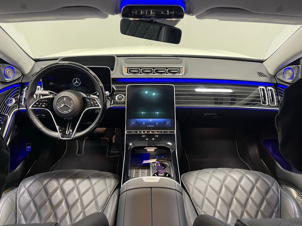 Used 2023 Mercedes-Benz S 580e 4MATIC Sedan w/ 3D Technology Package image 29