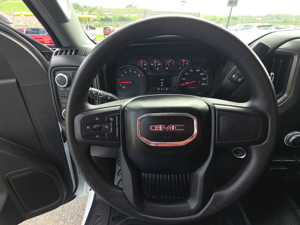 Used 2025 GMC Sierra 2500 Pro AWD/4WD image 18