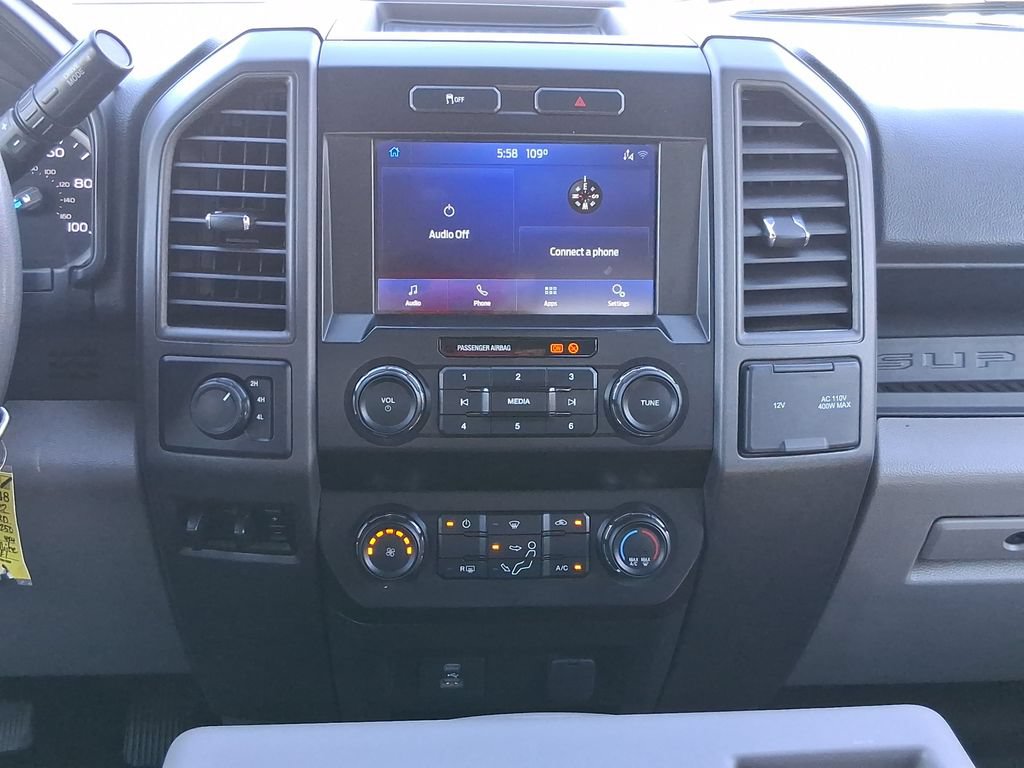 Used 2022 Ford F250 XL w/ Power Equipment Group AWD/4WD image 18