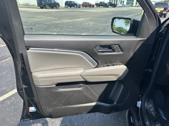 New 2026 Chevrolet Colorado ZR2 w/ Technology Package image 9