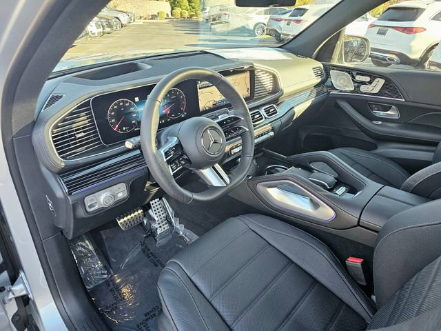 New 2025 Mercedes-Benz GLS 580 4MATIC image 15
