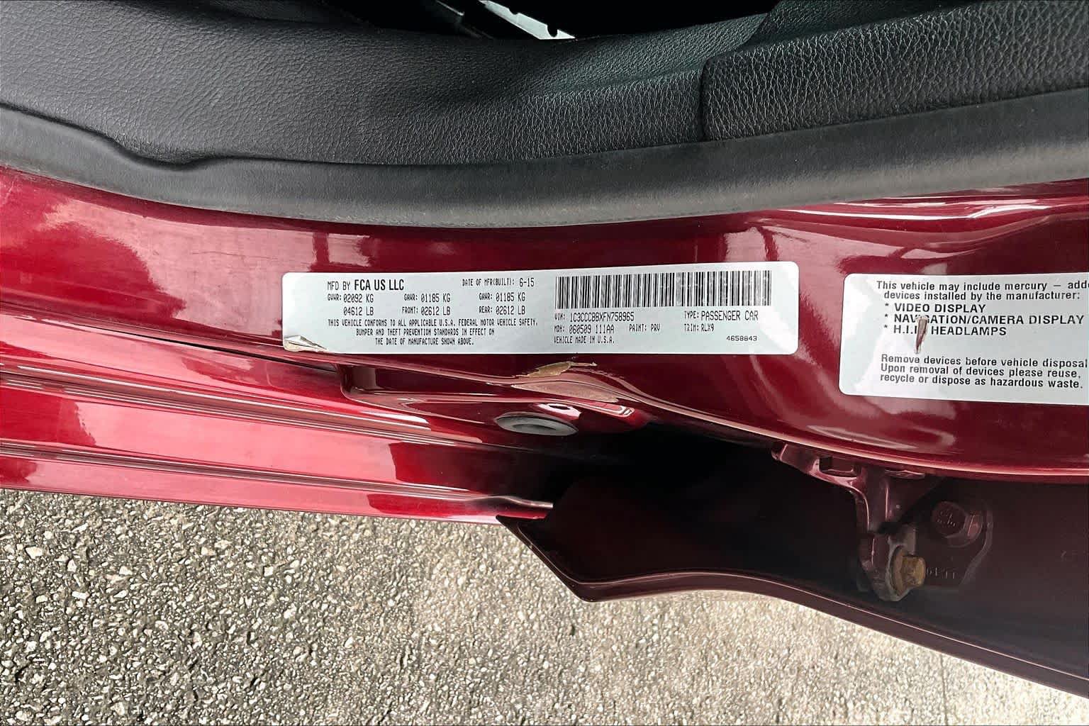 Used 2015 Chrysler 200 S FWD image 32