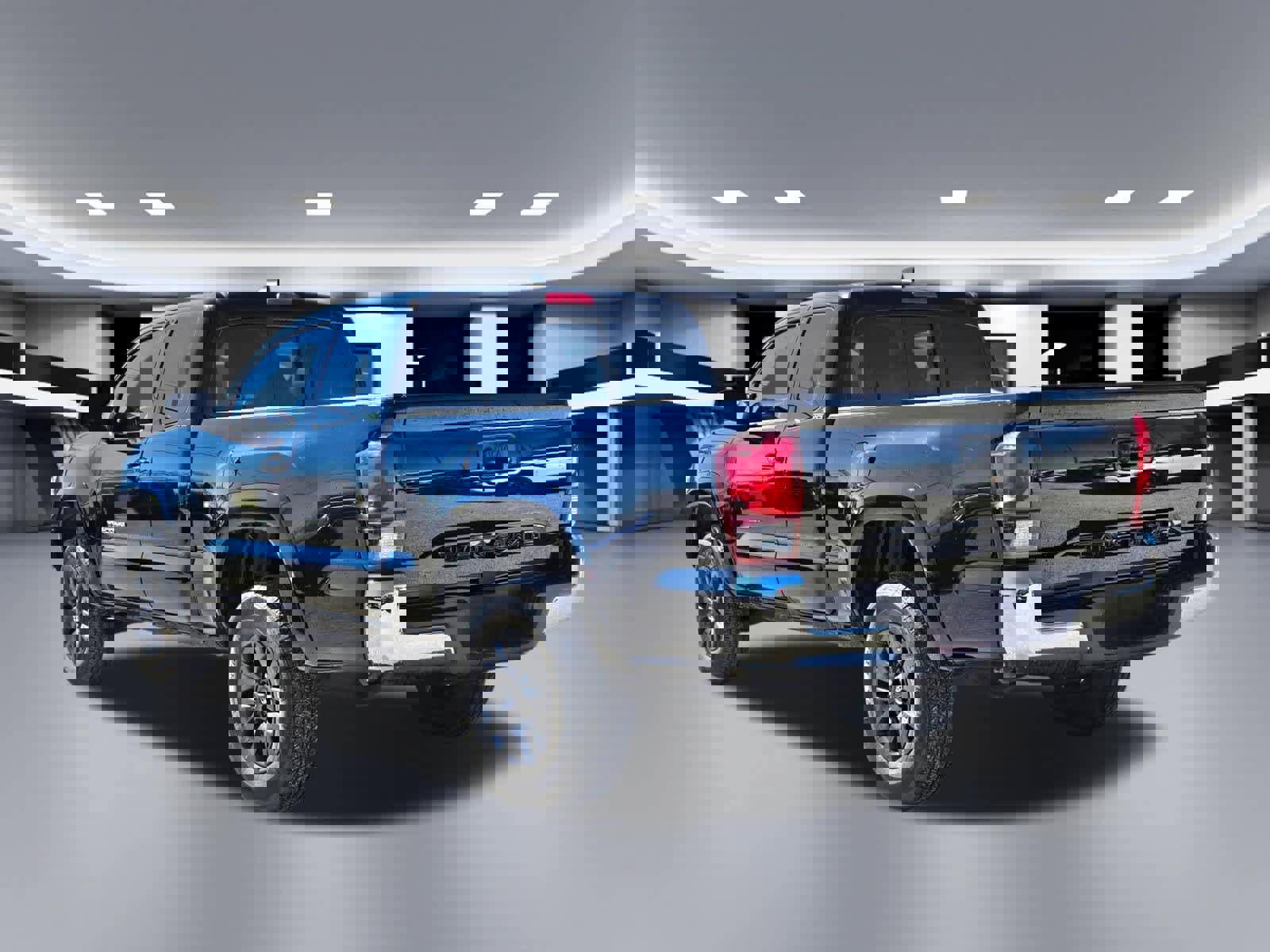 Used 2022 Toyota Tacoma SR5 w/ SR5 Appearance Package (SM) image 4