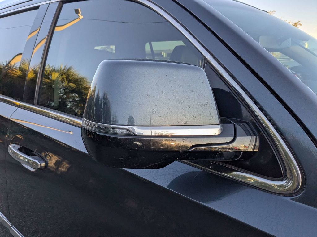 Used 2019 Cadillac Escalade 2WD image 12