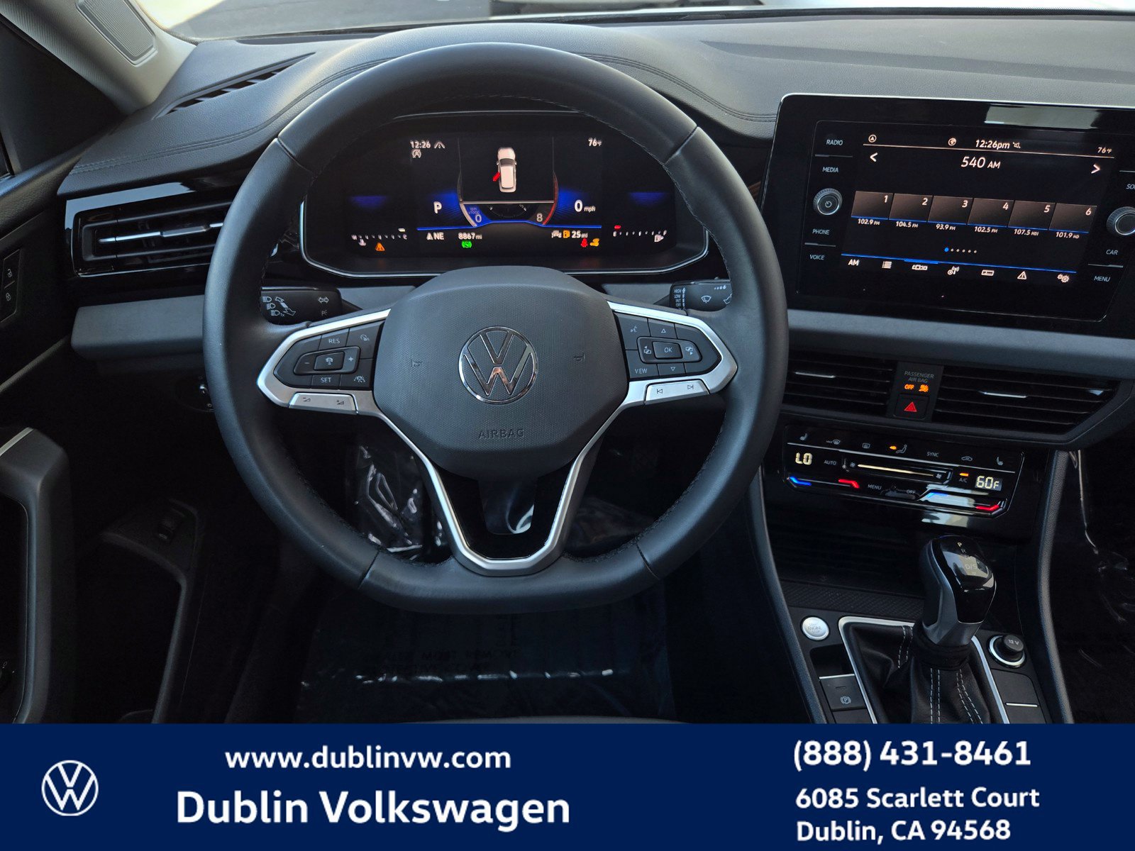 Certified 2025 Volkswagen Jetta SE FWD image 13
