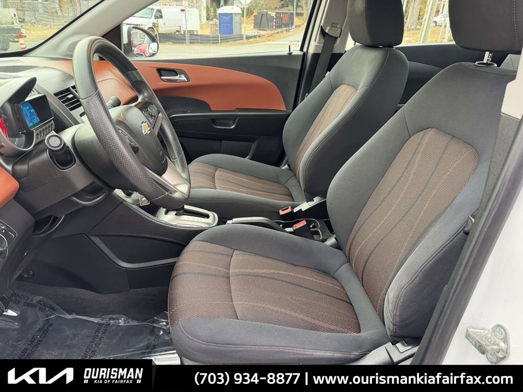 Used 2015 Chevrolet Sonic LT image 26