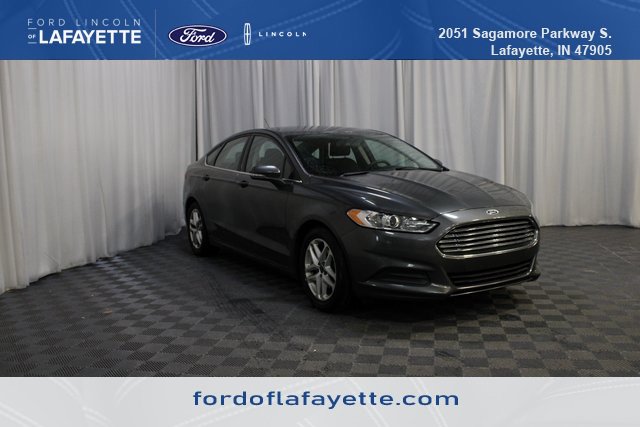 Used 2016 Ford Fusion SE