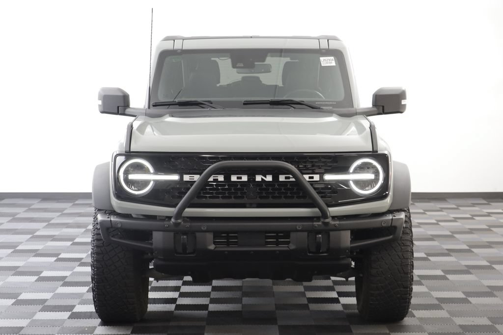 Used 2023 Ford Bronco Wildtrak AWD/4WD image 25