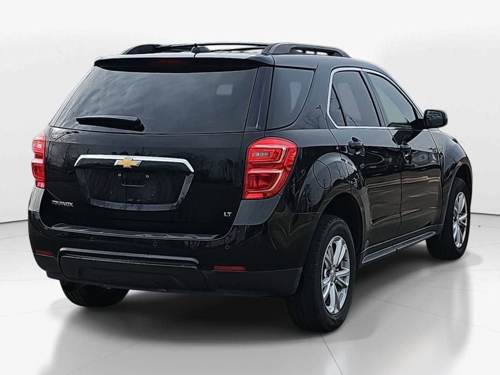 Used 2017 Chevrolet Equinox LT image 8