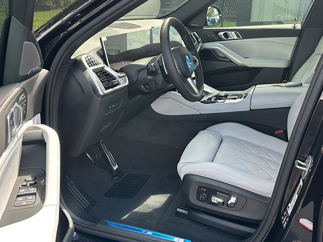 New 2027 BMW X6 xDrive40i AWD/4WD image 4