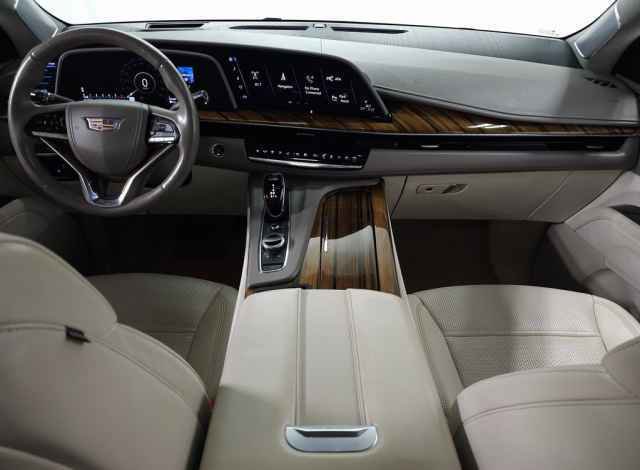 Used 2022 Cadillac Escalade Premium Luxury Platinum image 14