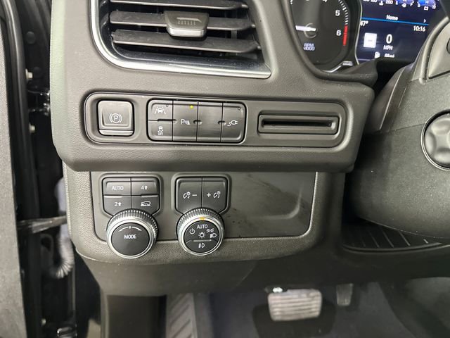 Used 2021 GMC Yukon SLT w/ SLT Premium Package image 19