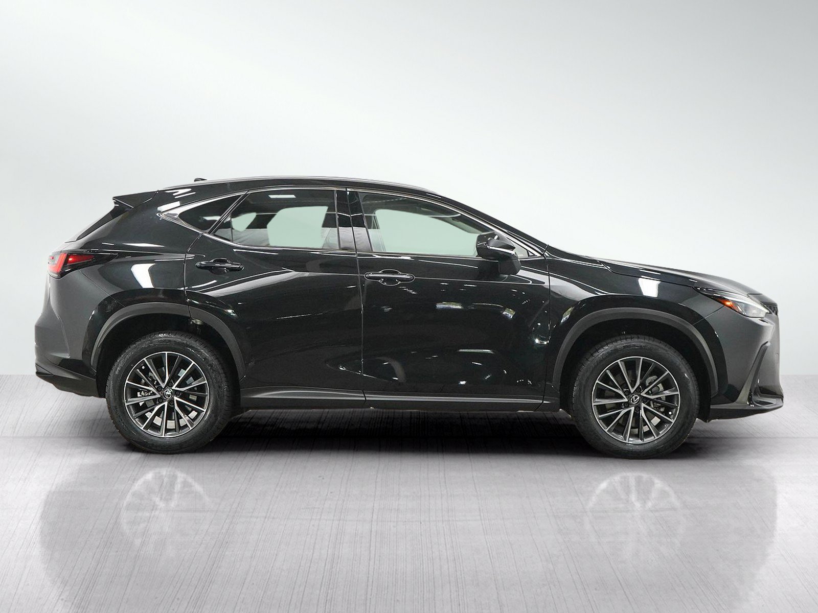 Used 2024 Lexus NX 350 AWD w/ Cold Area Package image 6