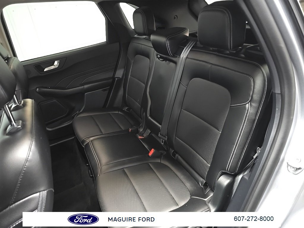 Used 2022 Ford Escape SEL w/ Technology Package image 35