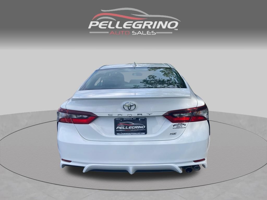 Used 2023 Toyota Camry SE FWD image 6