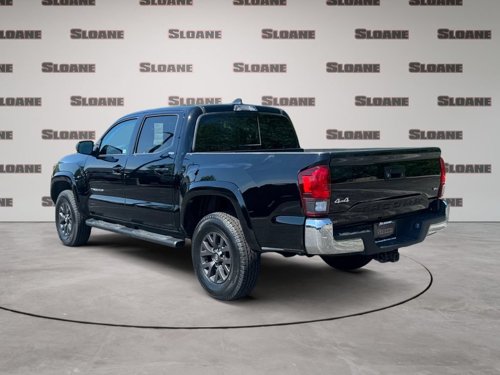 Used 2023 Toyota Tacoma SR5 AWD/4WD image 3