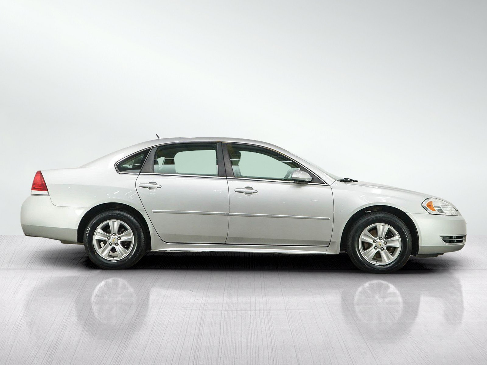 Used 2014 Chevrolet Impala Limited LS FWD image 6
