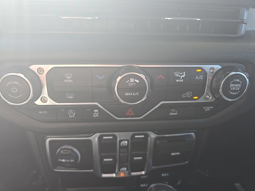 New 2025 Jeep Gladiator Sport AWD/4WD image 33