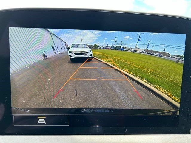 Used 2025 Chevrolet Blazer LT FWD image 27