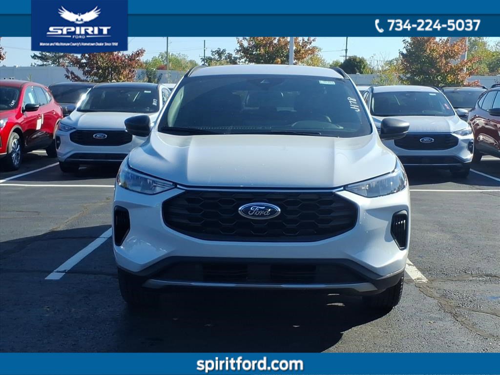 New 2026 Ford Escape ST-Line w/ Tech Pack #1 image 2