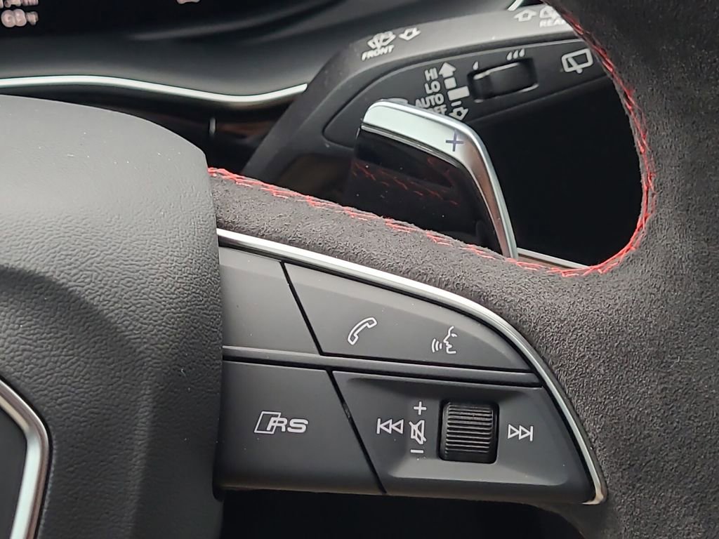 New 2026 Audi RS Q8 performance image 12