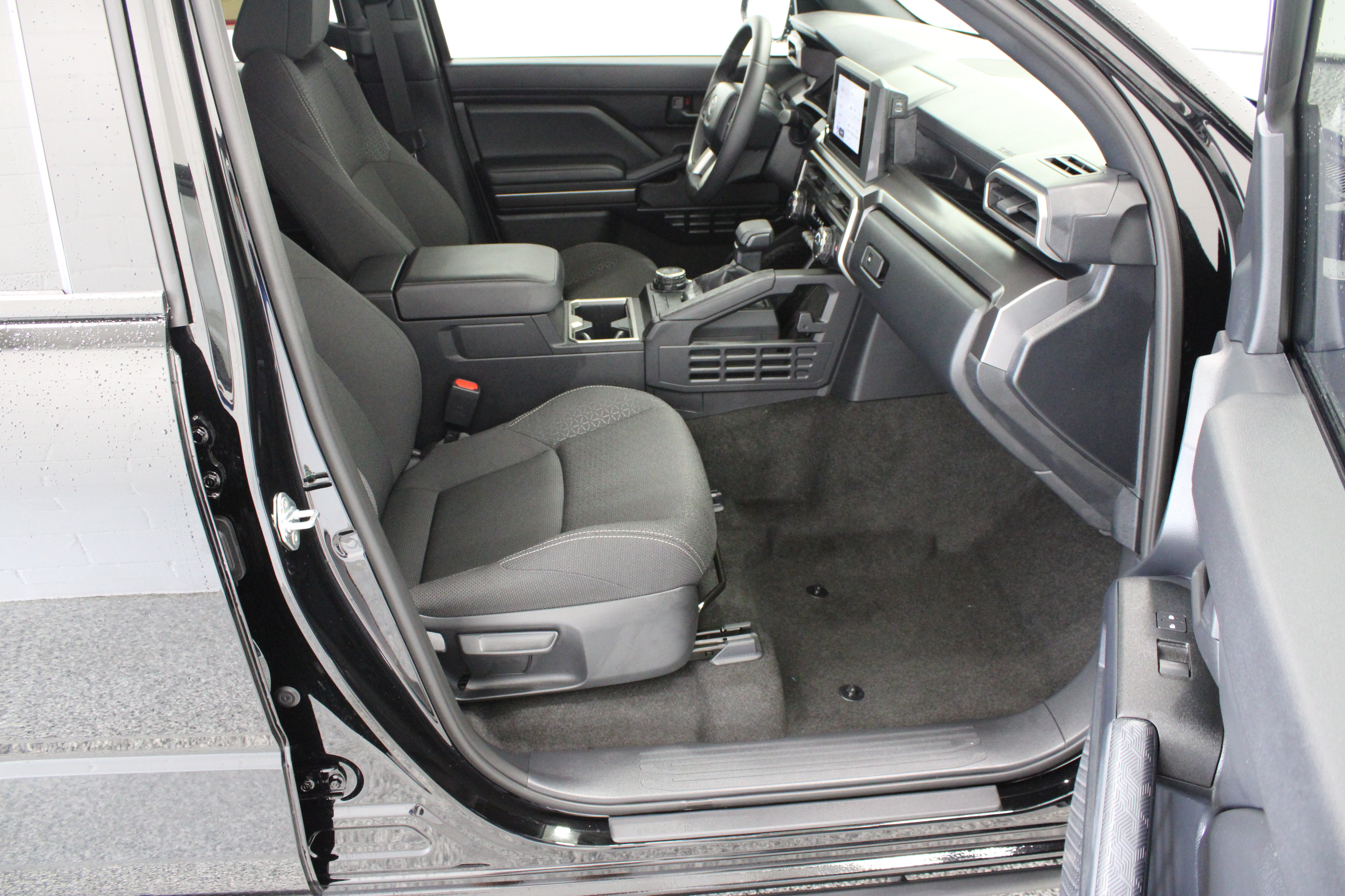 Used 2026 Toyota 4Runner SR5 AWD/4WD image 36