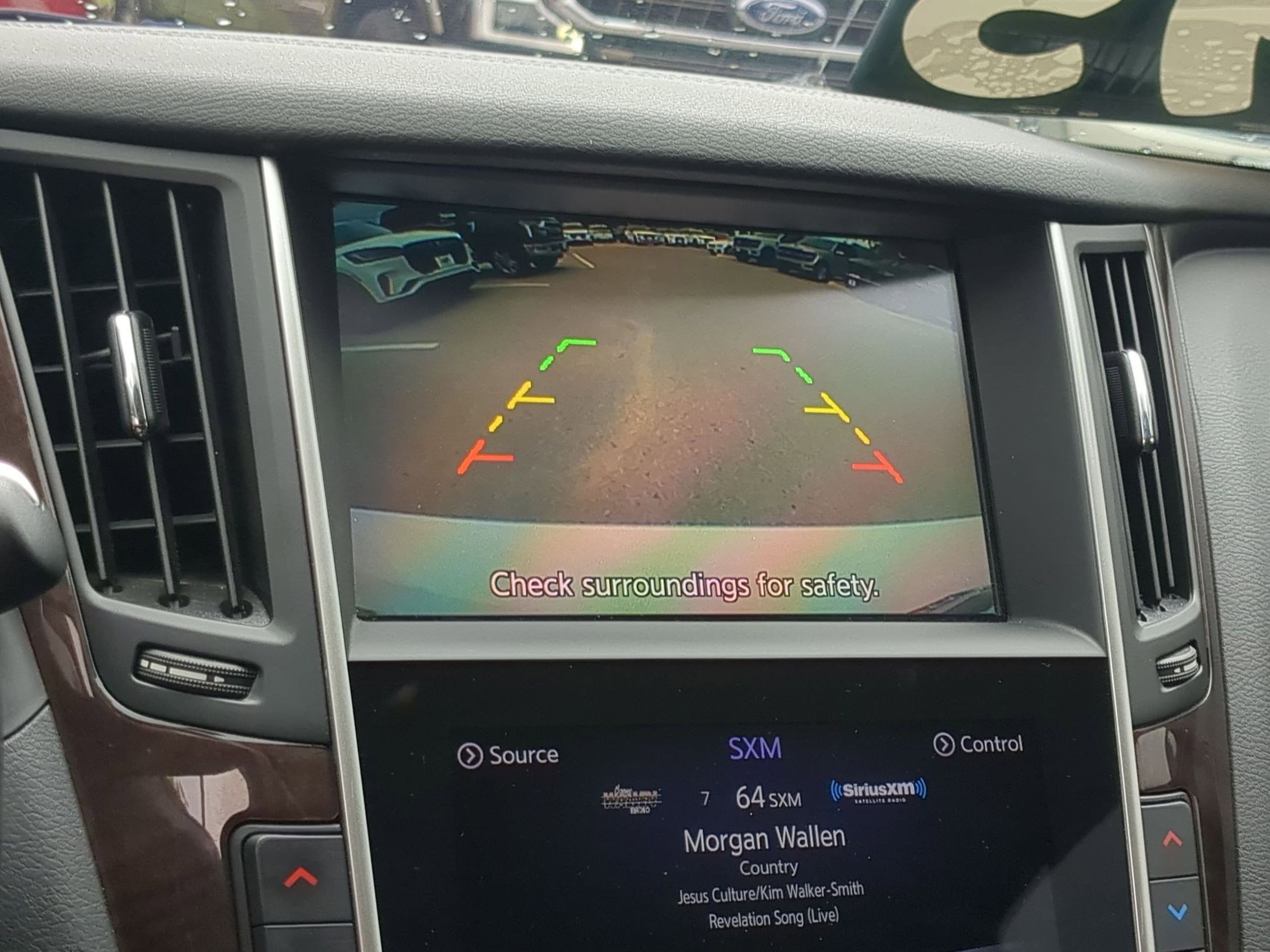 Used 2019 INFINITI Q50 Luxe w/ Essential Package (3.0T Luxe) RWD image 16