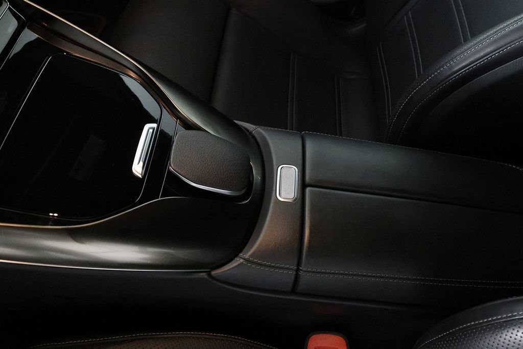 Used 2022 Mercedes-Benz SL 63 AMG 4MATIC image 41