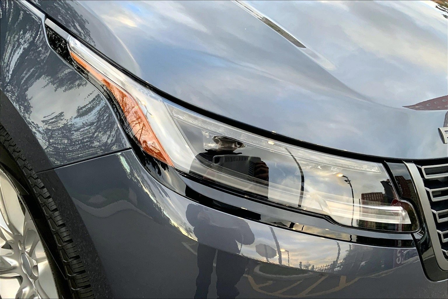 Used 2026 Land Rover Range Rover Velar S image 27