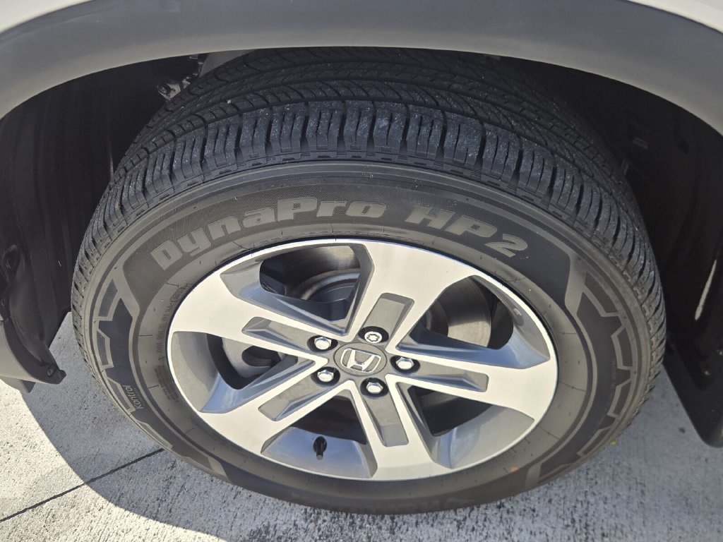 Certified 2024 Honda Pilot EX-L image 10
