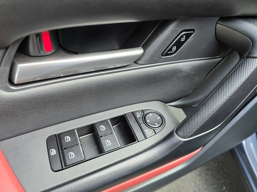 Certified 2025 MAZDA CX-50 AWD 2.5 Hybrid w/ Weather Package image 33