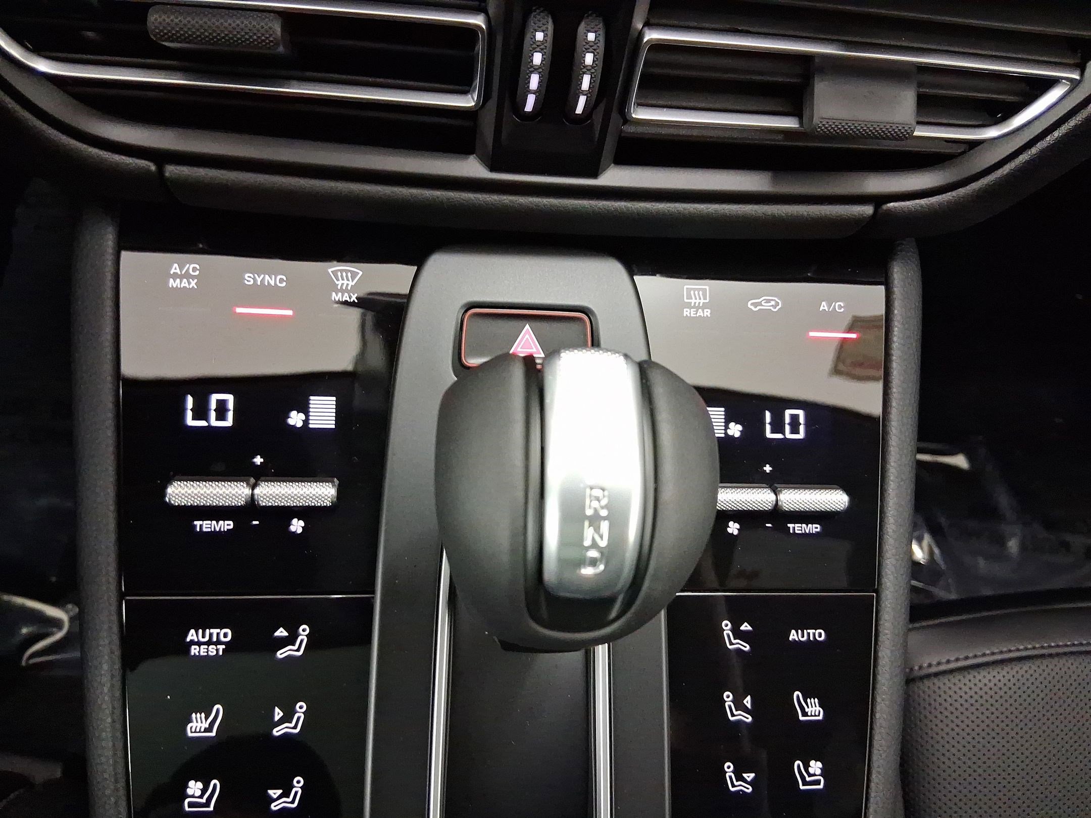 Used 2026 Porsche Macan S AWD/4WD image 25