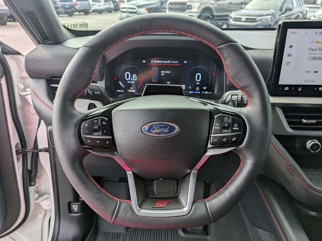 Used 2025 Ford Explorer ST RWD image 13