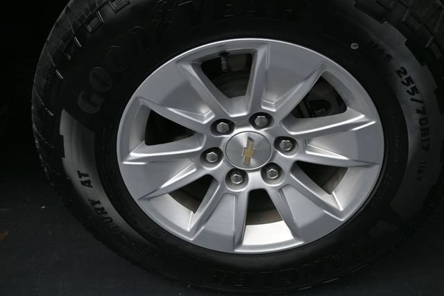 Used 2023 Chevrolet Silverado 1500 LT AWD/4WD image 11