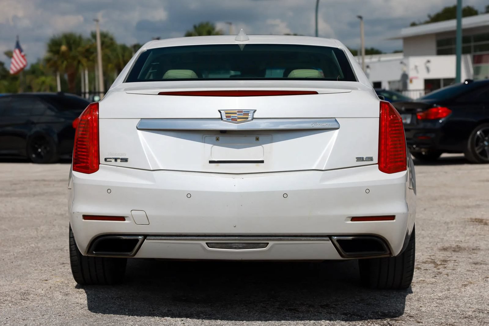 Used 2015 Cadillac CTS Luxury RWD image 5