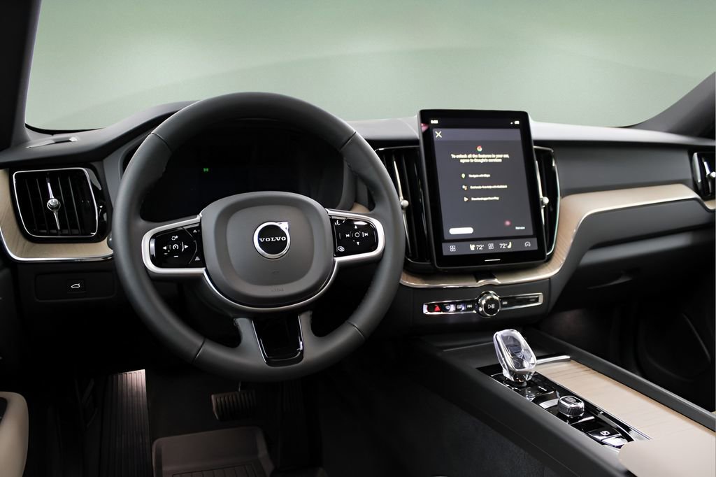 New 2026 Volvo XC60 B5 Core w/ Protection Package Premier image 21
