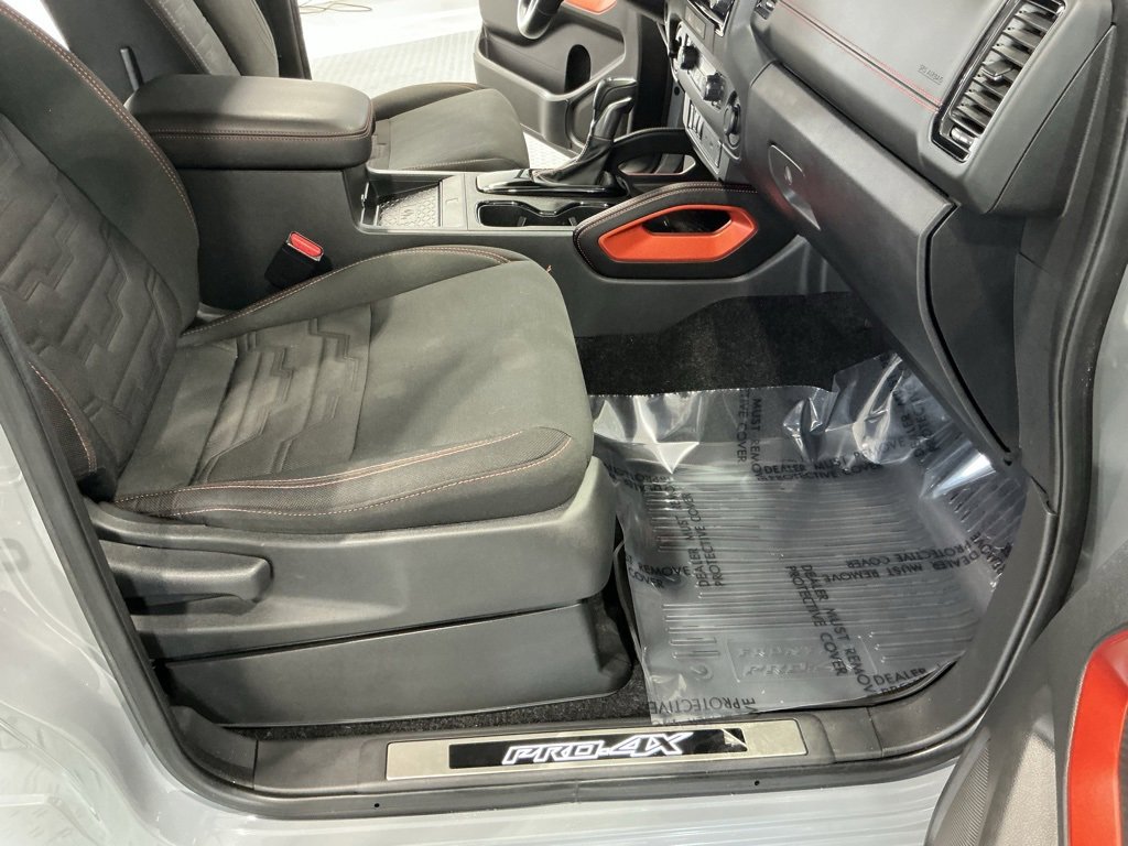 Used 2023 Nissan Frontier PRO-4X w/ Pro Convenience Package image 21