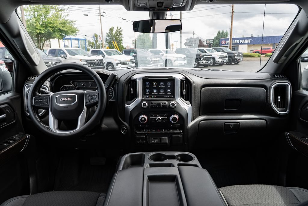 Used 2020 GMC Sierra 1500 SLE w/ X31 Off-Road Package AWD/4WD image 10