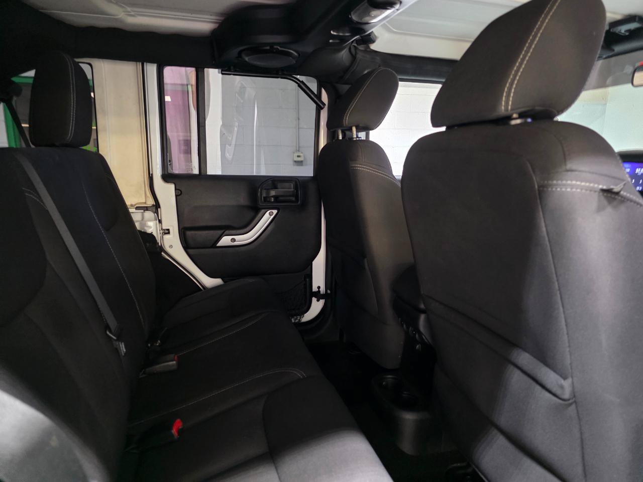 Used 2013 Jeep Wrangler Unlimited Sahara w/ Dual Top Group AWD/4WD image 22