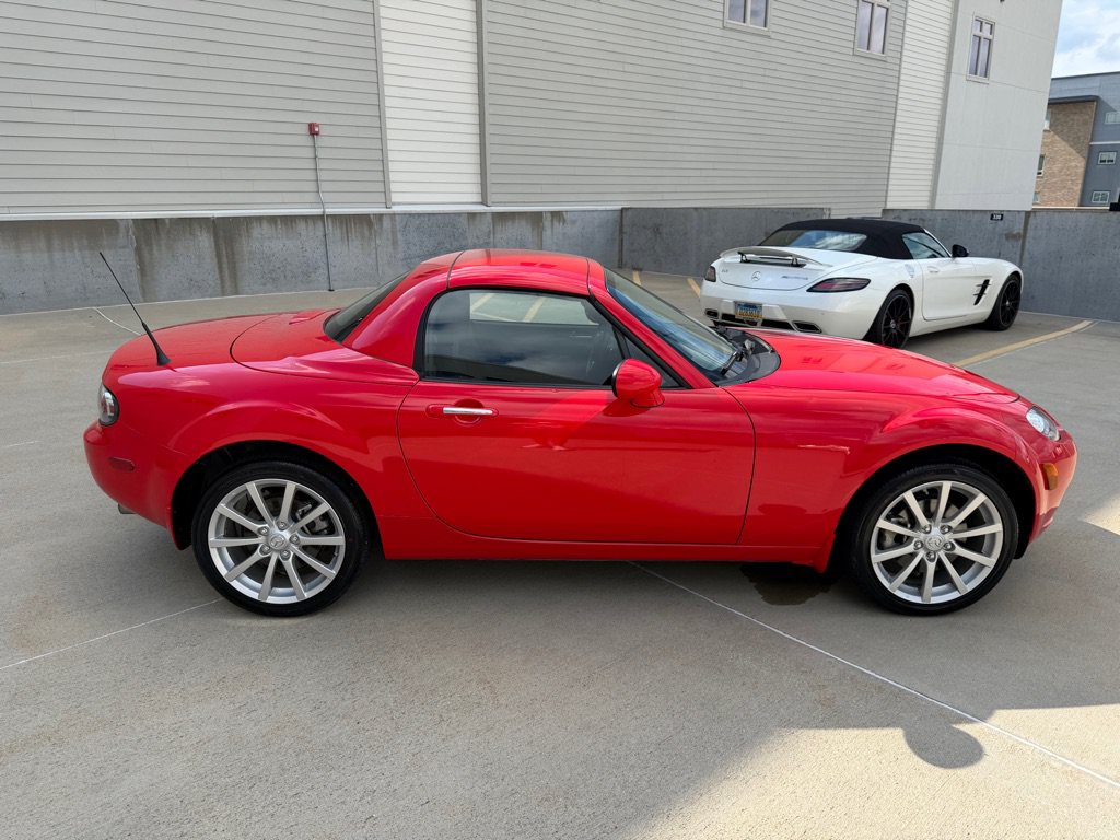 Used 2008 MAZDA MX-5 Miata Touring RWD image 23