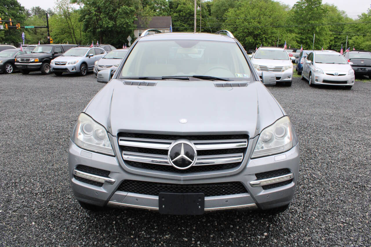 Used 2011 Mercedes-Benz GL 450 GL 450 4MATIC AWD 4dr SUV image 3