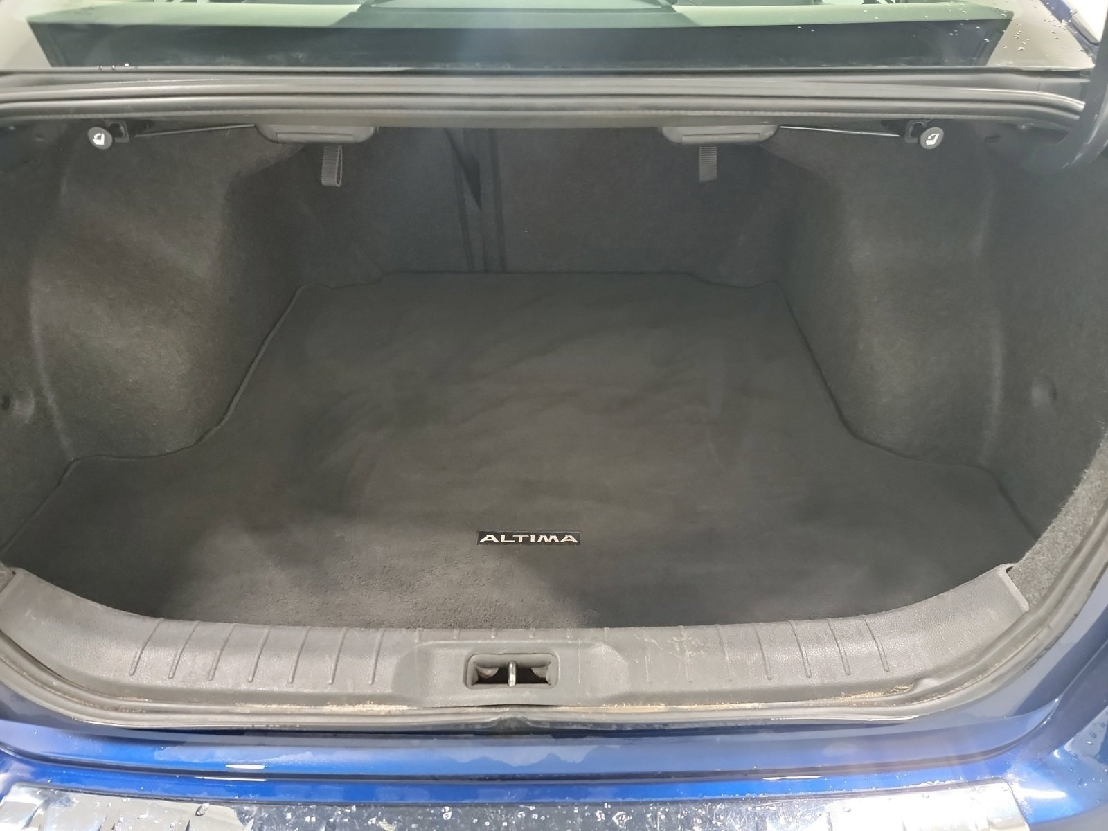 Used 2020 Nissan Altima 2.5 SR w/ Premium Package image 26