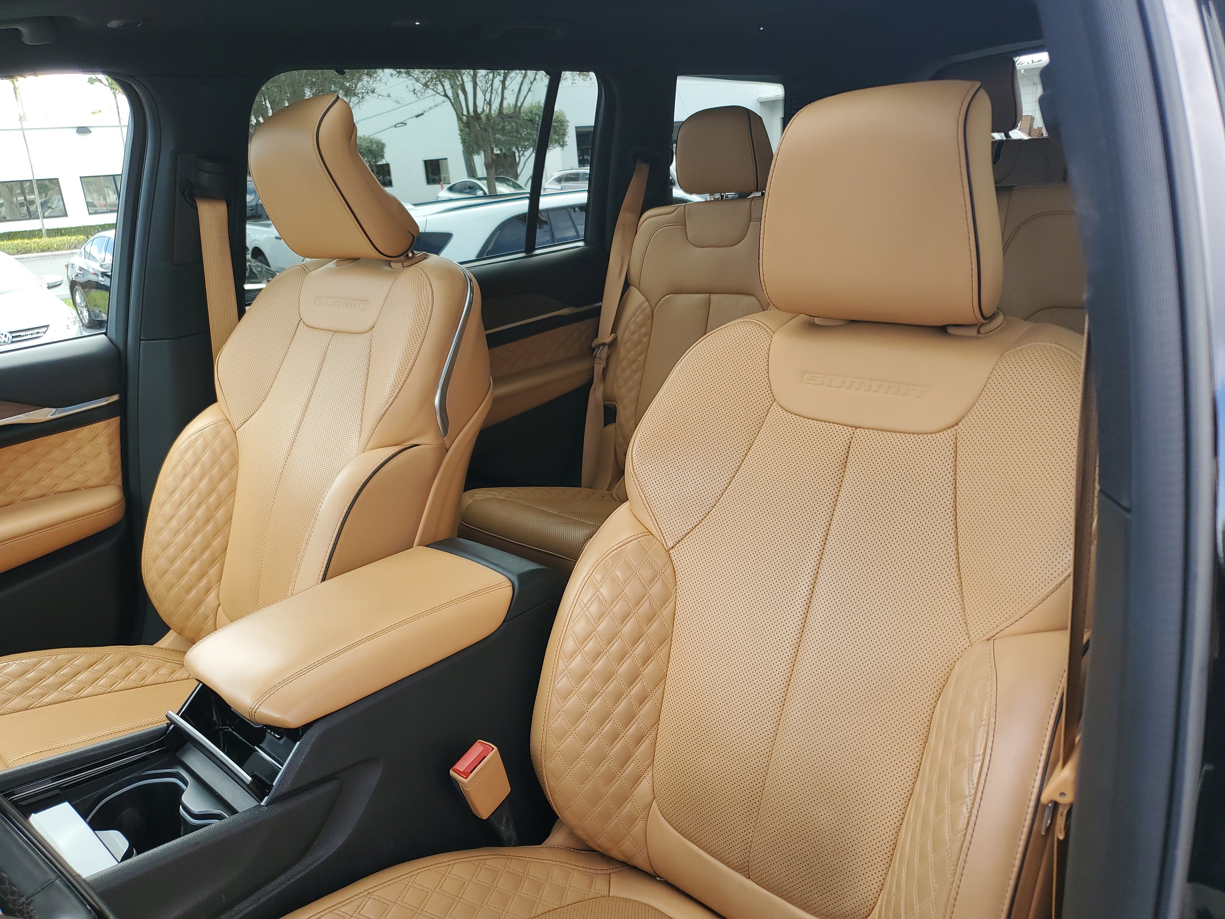 Used 2022 Jeep Grand Cherokee L Summit w/ Advanced Protech Group IV image 22