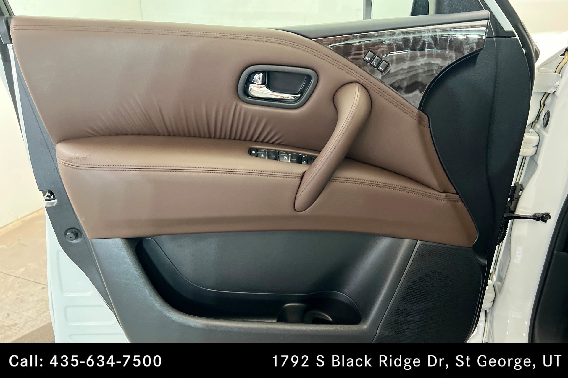 Used 2023 Nissan Armada Platinum w/ Captain's Chairs Package AWD/4WD image 14