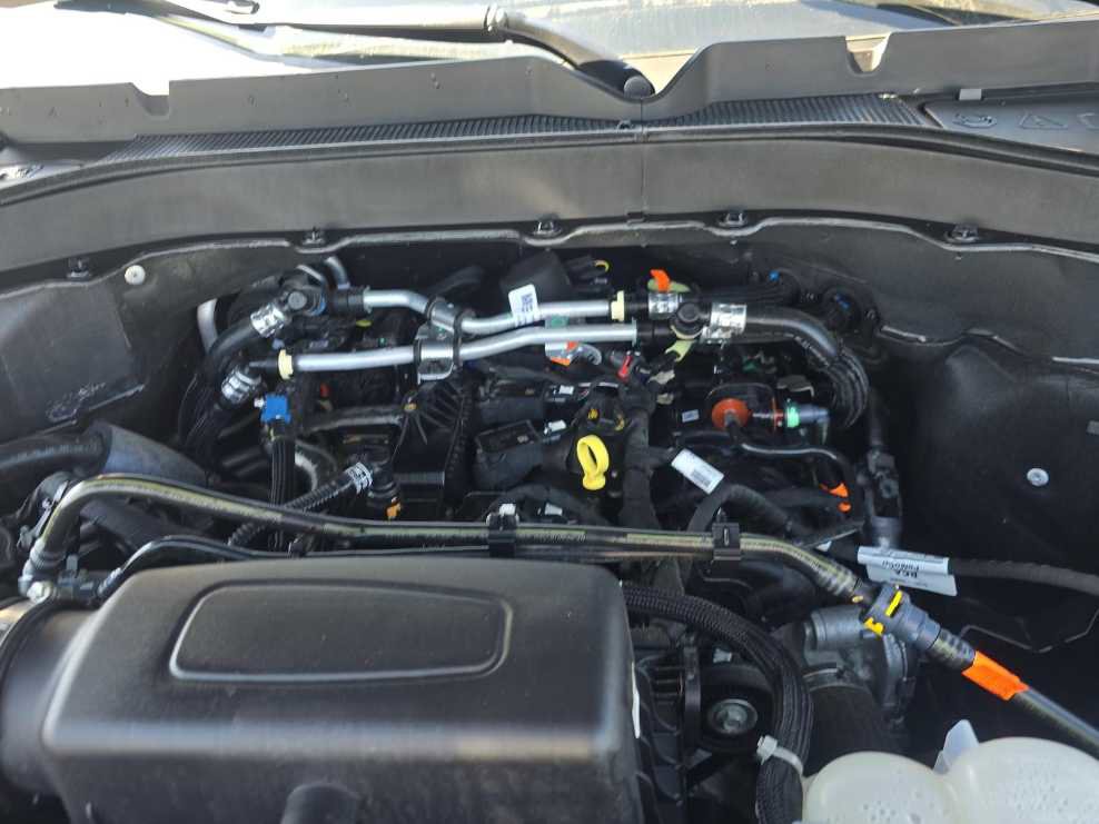 Used 2023 Ford Explorer XLT w/ Equipment Group 202A AWD/4WD image 13