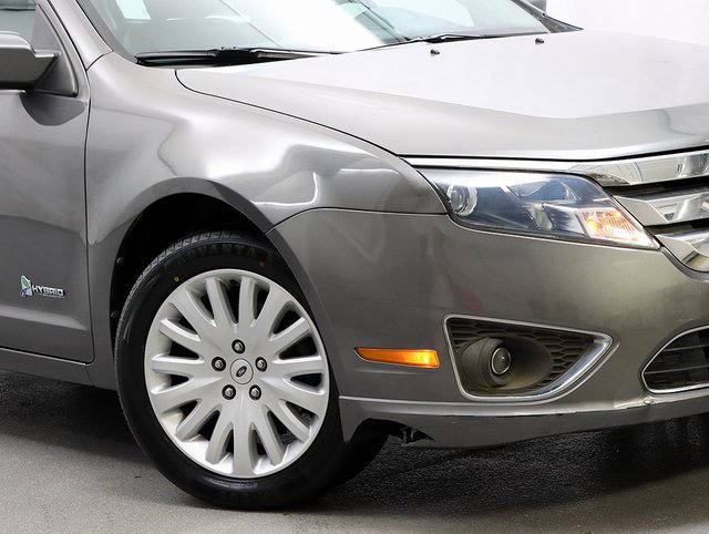 Used 2011 Ford Fusion Hybrid w/ 502A Rapid Spec Order Code image 3